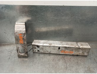 Recambio de refuerzo paragolpes delantero para mercedes-benz clase e lim. (w213) e 220 d (213.004) referencia OEM IAM A213620040