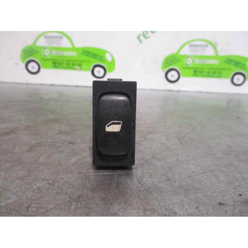 Recambio de mando elevalunas delantero derecho para peugeot 407 st sport referencia OEM IAM 96360166XT 53269707 