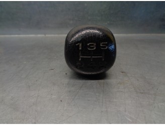Replacement gear stick knob for Hyundai Galloper 2.5 OEM IAM reference 