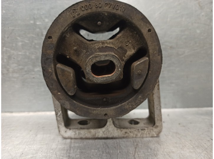Recambio de soporte motor para smart coupe turbo cat referencia OEM IAM Q0003077V010000000 