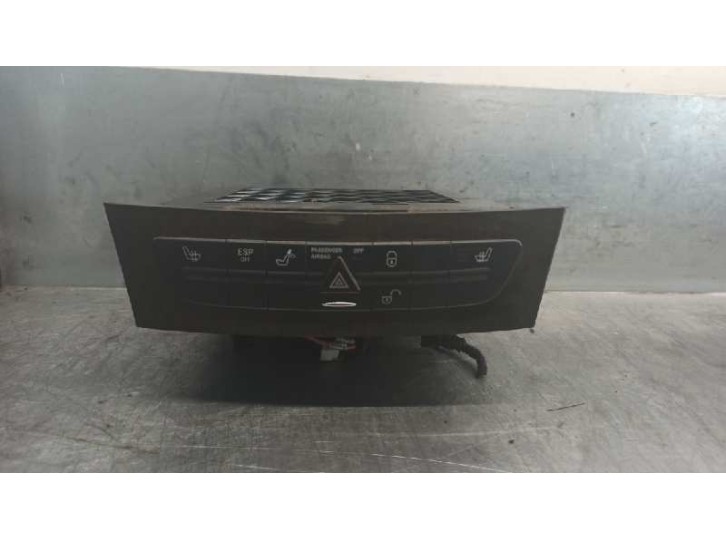 Recambio de botones salpicadero para mercedes-benz clase e (w211) berlina e 220 cdi (211.006) referencia OEM IAM 2116800572 