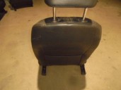 Recambio de asiento delantero derecho para volkswagen passat variant (3c5) advance referencia OEM IAM CUERO Y TELA NEGRA 5 PUER