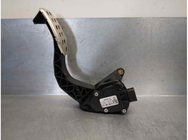 Recambio de potenciometro pedal para renault arkana referencia OEM IAM 180109562R  