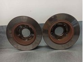 Recambio de disco freno trasero para renault arkana referencia OEM IAM 1X09N366  