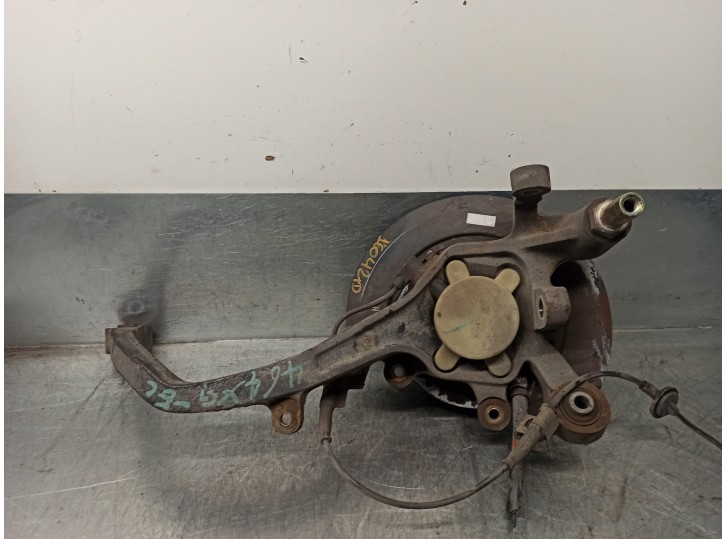 Recambio de mangueta trasera derecha para hyundai xg 3.0 xg referencia OEM IAM 5272038800 CESTA 33B