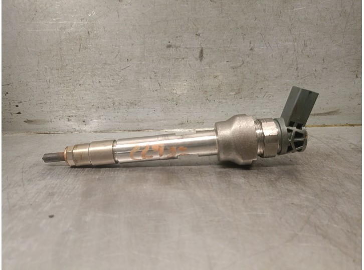 Recambio de inyector para bmw x3 (f25) xdrive 20 d referencia OEM IAM 0445110743 0445110743 