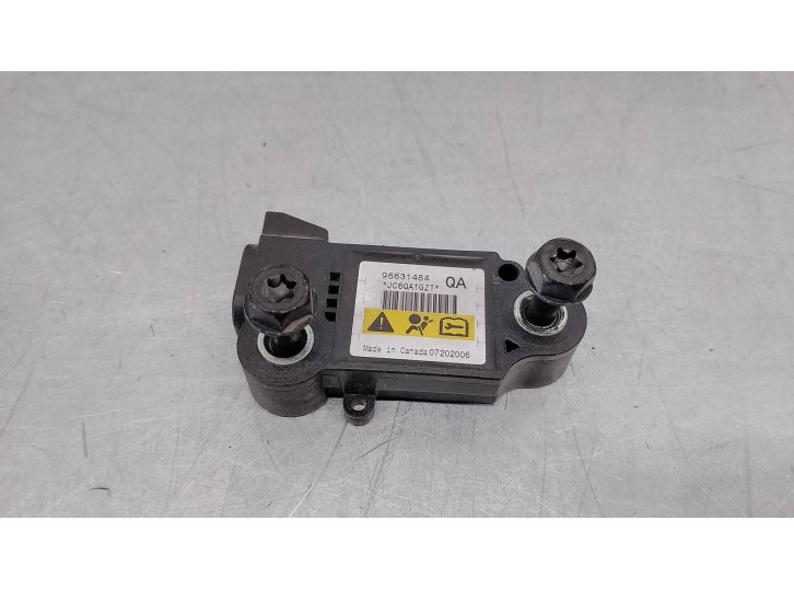 Recambio de sensor impacto para chevrolet captiva 2.0 diesel cat referencia OEM IAM 96631484 6035023 