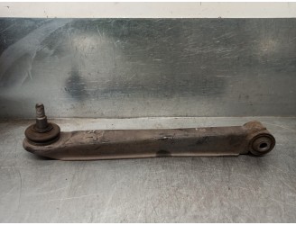 Recambio de brazo suspension inferior trasero derecho para hyundai xg 3.0 xg referencia OEM IAM 5521038000  