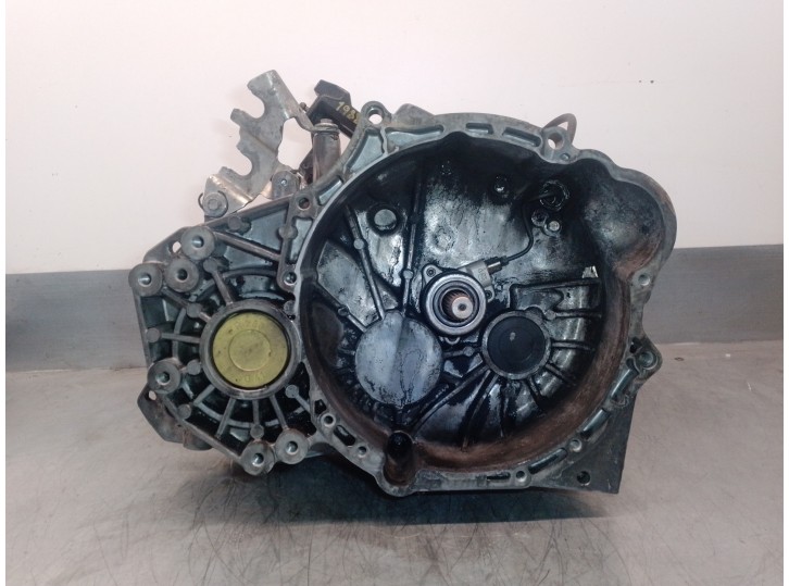 Recambio de caja cambios para chevrolet captiva 2.0 diesel cat referencia OEM IAM BW4063 96420011 GK012007