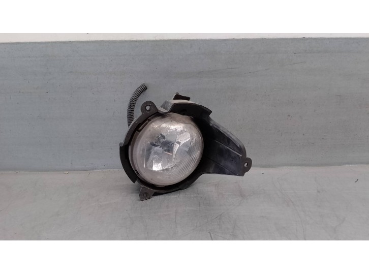 Recambio de faro antiniebla derecho para chevrolet captiva 2.0 diesel cat referencia OEM IAM 96626980 