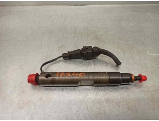 Recambio de inyector para renault megane i berlina hatchback (ba0) 1.9 dti diesel cat referencia OEM IAM KBEL58P146 KBEL58P146 B