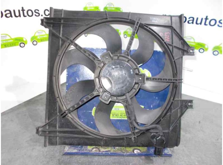 Recambio de electroventilador para kia carnival 2.9 crdi cat referencia OEM IAM 06M15 