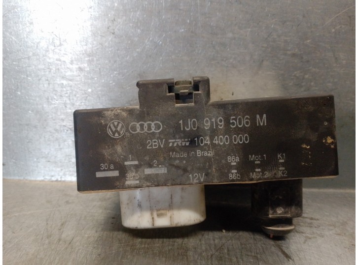 Recambio de caja precalentamiento para seat ibiza (6l1) 1.9 sdi referencia OEM IAM 1J0919506M 104400000 TRW