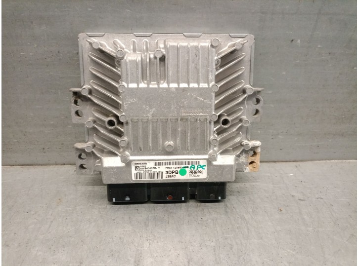Recambio de centralita motor uce para ford focus berlina (cap) 1.8 tdci turbodiesel cat referencia OEM IAM 7M5112A650APB SIEMEN