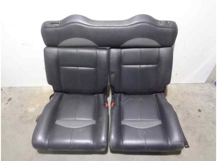 Replacement rear seats for Chrysler PT Cruiser Cabrio 2.4 turbo OEM IAM reference 5139500AA BLACK AND GREY LEATHER 2 DOOR