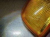 Replacement front right light for Ford Fiesta sedan/express 1.1 OEM IAM reference 1062433 