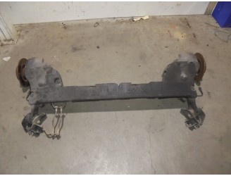 Recambio de puente trasero para renault modus 1.5 dci diesel referencia OEM IAM 7701477386 DISCOS 4 AGUJEROS BURRA 3