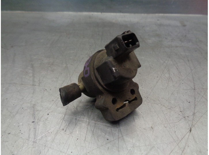 Recambio de electrovalvula vacio para mercedes-benz clase c (w202) berlina 1.8 16v cat referencia OEM IAM 0004701693 