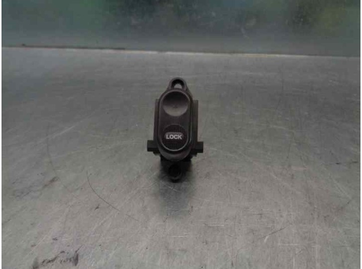 Recambio de mando elevalunas trasero derecho para chrysler pt cruiser cabrio 2.4 turbo referencia OEM IAM 