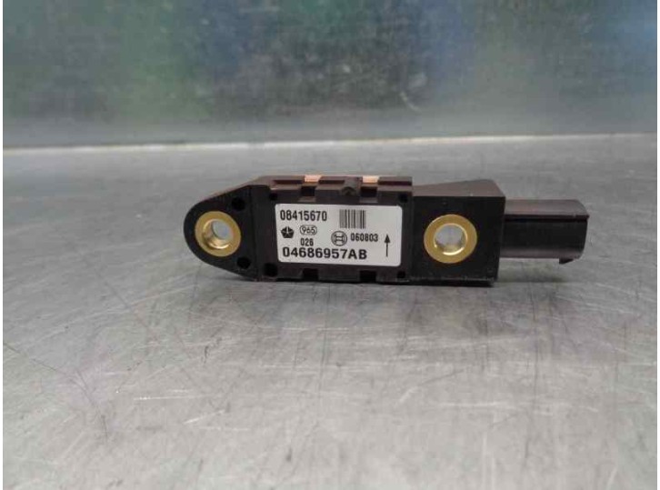 Recambio de sensor impacto para chrysler pt cruiser cabrio 2.4 turbo referencia OEM IAM 04686957AB  