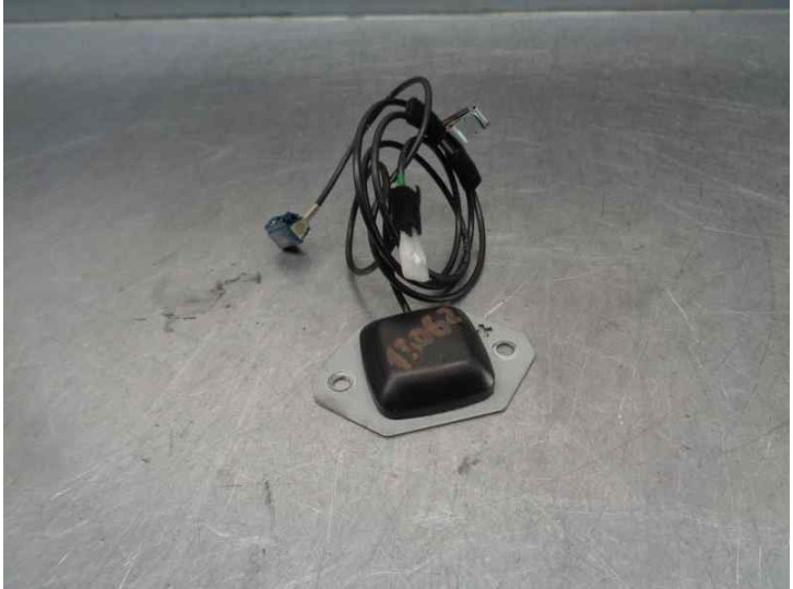 Replacement antenna for Chrysler PT Cruiser Cabrio 2.4 turbo OEM IAM reference P04672321AA 
