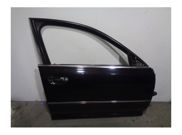 Recambio de puerta delantera derecha para audi a8 (4e2) 4.2 v8 40v referencia OEM IAM 4E0831052C MORADO OSCURO 4 PUERTAS