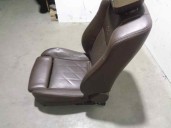 Recambio de asiento delantero derecho para infiniti fx 5.0 v8 cat referencia OEM IAM CUERO MARRON OSCURO 5 PUERTAS