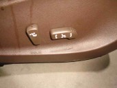 Recambio de asiento delantero derecho para infiniti fx 5.0 v8 cat referencia OEM IAM CUERO MARRON OSCURO 5 PUERTAS