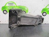 Replacement of left engine mount for Mercedes-Benz Sprinter 02.00 open body 416 CDi (904.612-613) OEM IAM reference A61