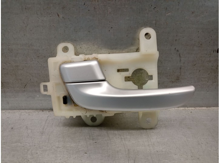 Replacement front left interior door handle for Kia Niro I (DE) 1.6 GDI Hybrid OEM IAM reference 82618G5000 82610G5000 