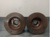 Replacement front brake disc for Ford Mondeo Berlina (GD) 1.8 16V CAT OEM IAM reference 1757848 