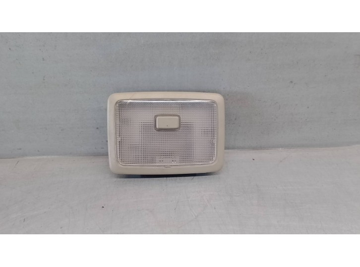 Recambio de luz interior para chevrolet captiva 2.0 diesel cat referencia OEM IAM 96673753 