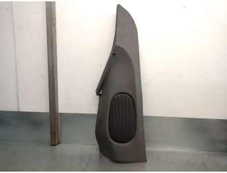 Recambio de guarnecido puerta trasera izquierda para chevrolet camaro 3.8 referencia OEM IAM 10270244  