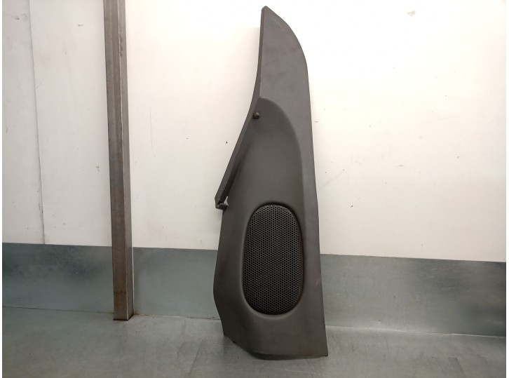 Recambio de guarnecido puerta trasera izquierda para chevrolet camaro 3.8 referencia OEM IAM 10270244 