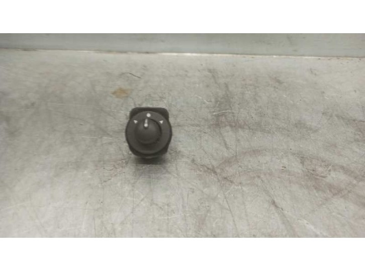 Recambio de mando retrovisor para citroën nemo 1.4 hdi referencia OEM IAM B569 