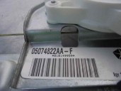 Recambio de elevalunas trasero derecho para jeep compass 2.2 crd cat referencia OEM IAM 05074822AA 2 PINES 5 PUERTAS