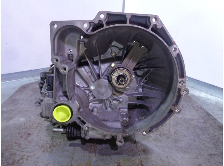 Recambio de caja cambios para ford fiesta berlina (dx) 1.3 cat referencia OEM IAM 97WT7002VD STFC20D07000202 1124116