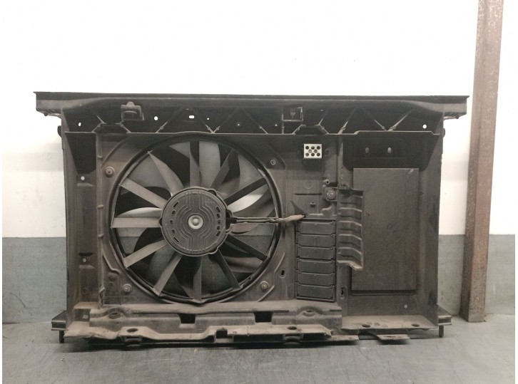 Recambio de electroventilador para peugeot 3008 1.6 16v referencia OEM IAM 967656880 1253K4 