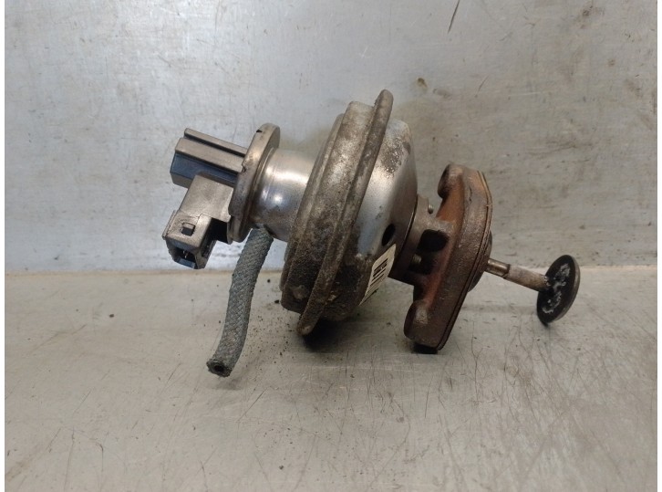 Recambio de valvula egr para bmw x3 (e83) 2.0 turbodiesel cat referencia OEM IAM 7801942A102 70068408 PIERBURG
