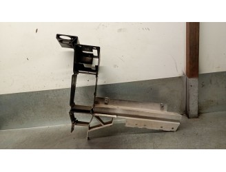 Recambio de soporte radiadores para bmw x3 (f25) xdrive 20 d referencia OEM IAM 51647210500 51647210500 