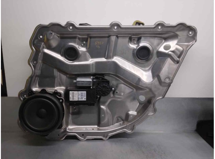 Recambio de elevalunas trasero derecho para audi a8 (4e2) 4.2 v8 40v referencia OEM IAM 4E0959802D 38 PINES 4 PUERTAS