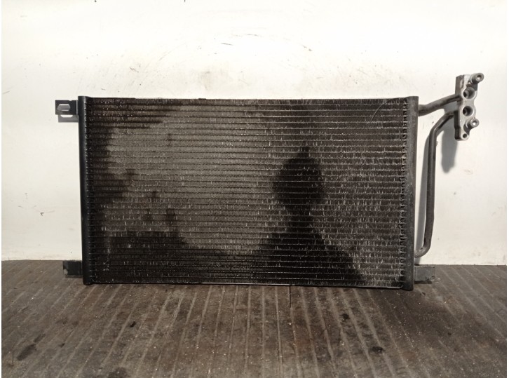 Air conditioning condenser / radiator replacement part for BMW X3 (E83) 2.0 turbodiesel CAT OEM IAM reference 17113450046 34208