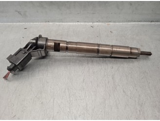 Replacement injector for Audi A8 (4E2) 4.2 V8 40V OEM IAM reference 057130277AG 0445115058 BOSCH