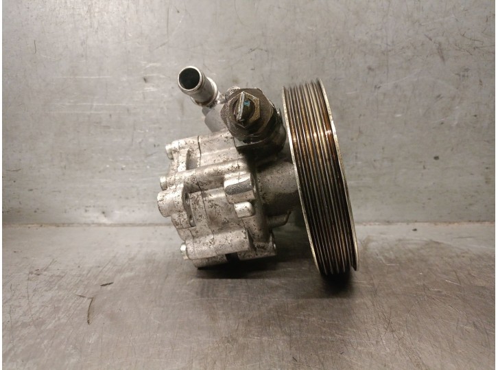 Replacement power steering pump for Peugeot 406 Coupe (S1/S2) 2.2 HDi FAP CAT OEM IAM reference 9640830580 40079E 7617955506 