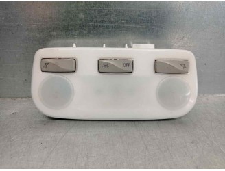 Recambio de luz interior para renault fluence dynamique referencia OEM IAM 264300008R 