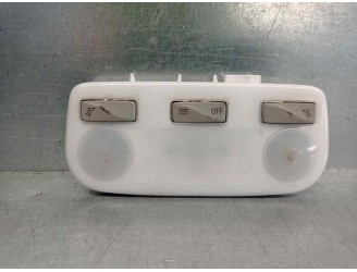 Recambio de luz interior para renault fluence dynamique referencia OEM IAM 264300008R 