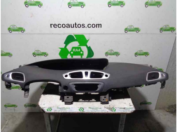 Recambio de salpicadero para renault scenic iii grand dynamique referencia OEM IAM  NEGRO 