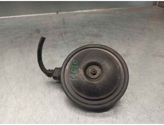 Recambio de claxon para kia sportage 2.0 turbodiesel cat referencia OEM IAM E428R000033 