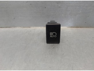 Recambio de interruptor para toyota c-hr referencia OEM IAM R15E044  