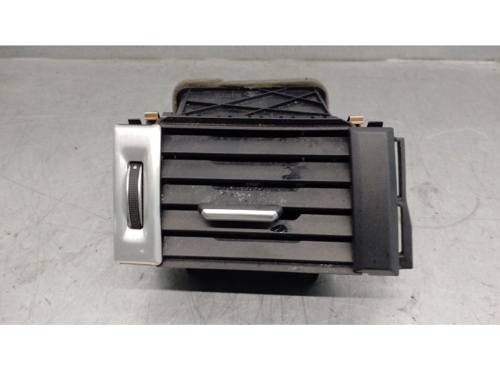 Recambio de aireador para land rover range rover evoque (l538) 2.0 d 4x4 referencia OEM IAM BJ32018B09BC GJ32018B97BA 